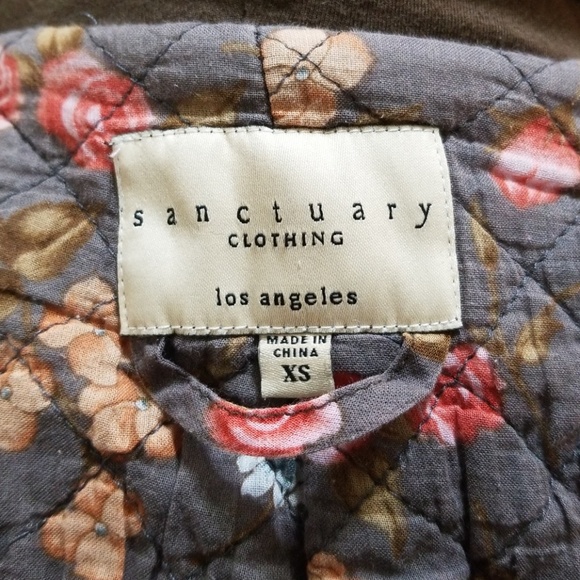 5/$20 Sanctuary Army Green Jacket Floral Lining - Picture 7 of 7